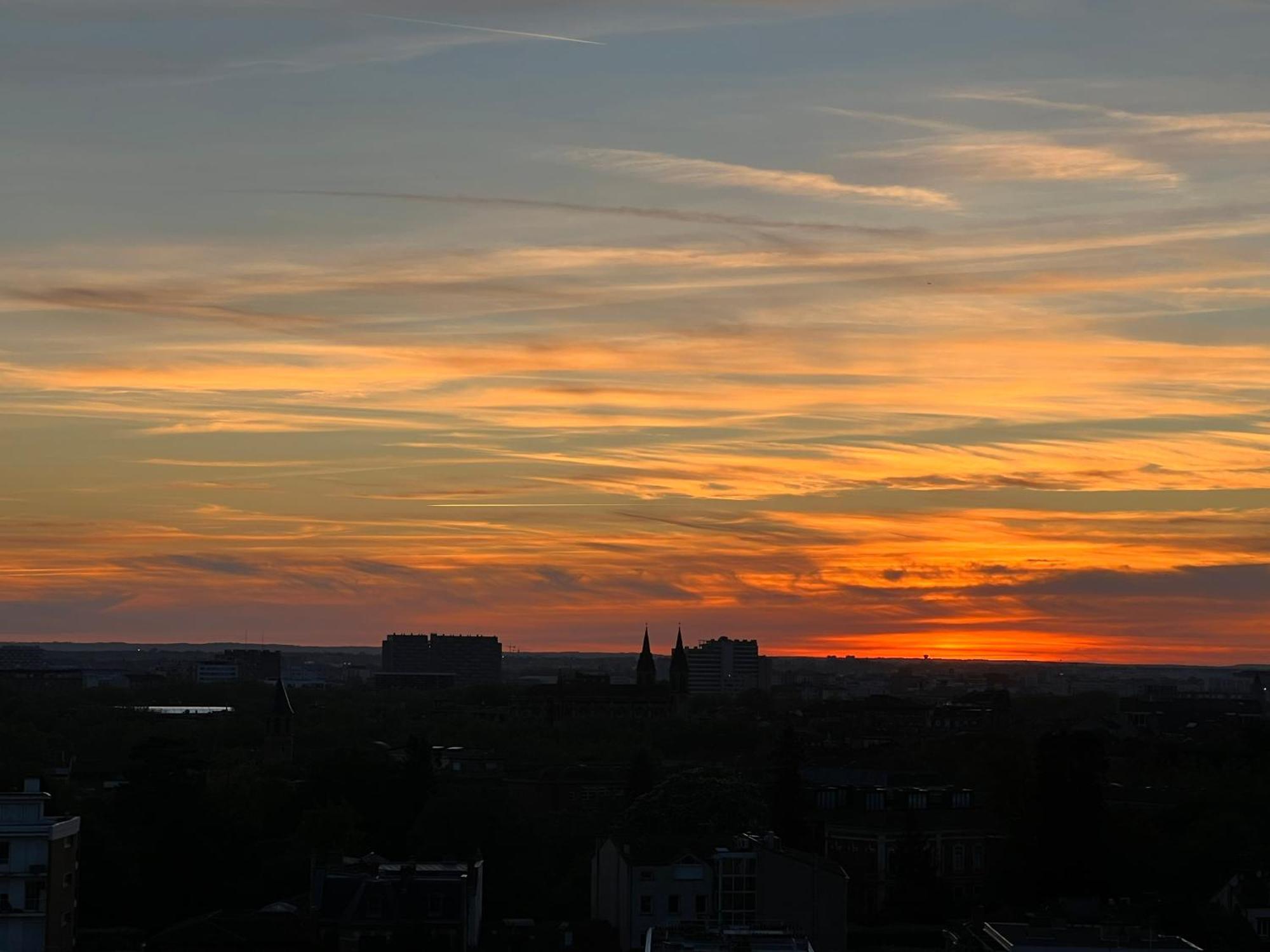 Sunset Duplex - Grand-Rond, Jardin Des Plantes, Centre-Ville, 2 Bdrs 60M2, Ac, Free Public Car Park 200M Away, Netflix - T3 60M2 Avec Clim, Parking Public Gratuit A 200M Toulouse Extérieur photo